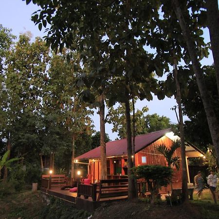 メーサイ Baan Suan Auy Khamヴィラ エクステリア 写真